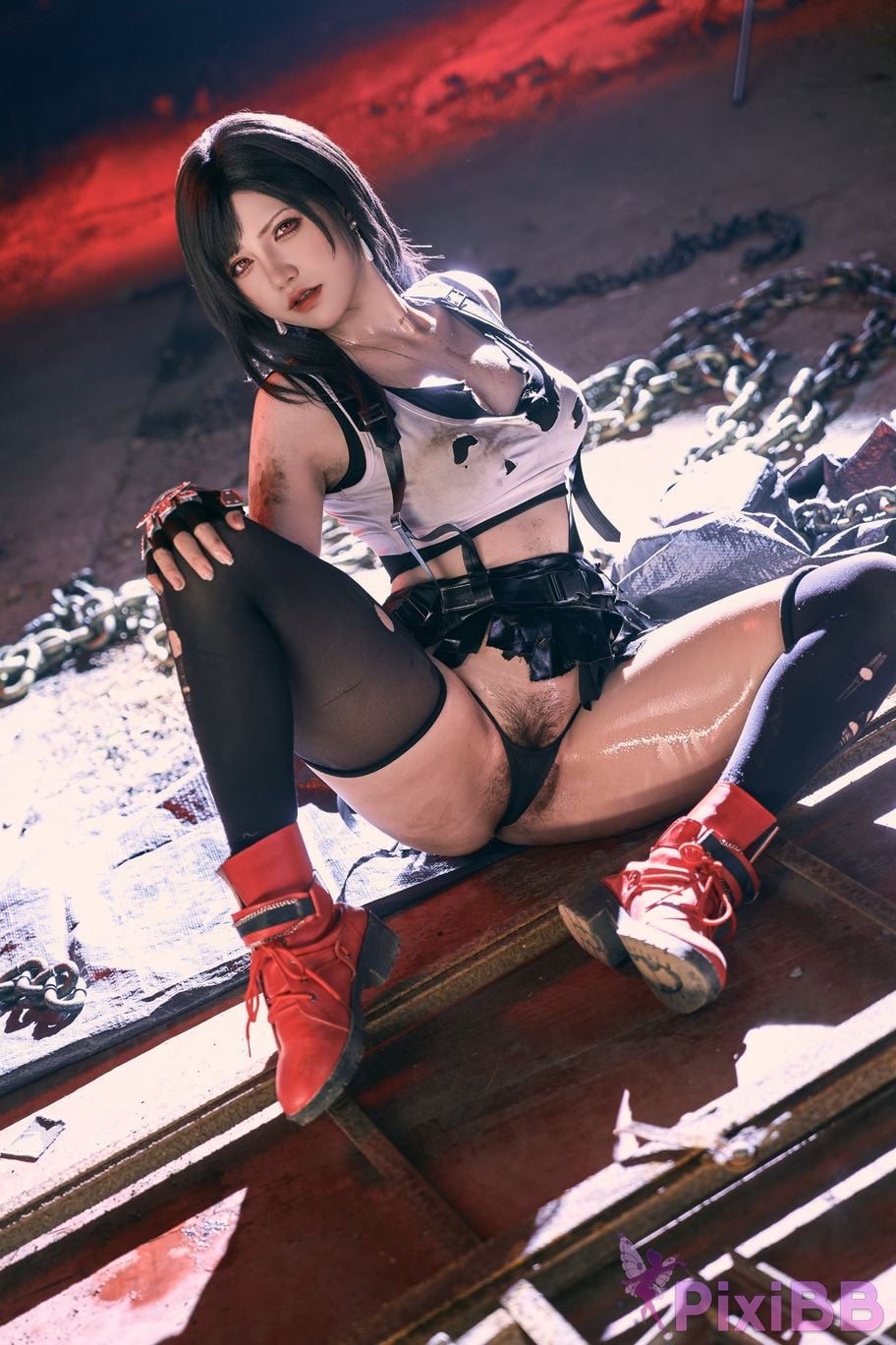 Cosplayer Axun kaOri final fantasy Tifa PixiBB.COM 250
