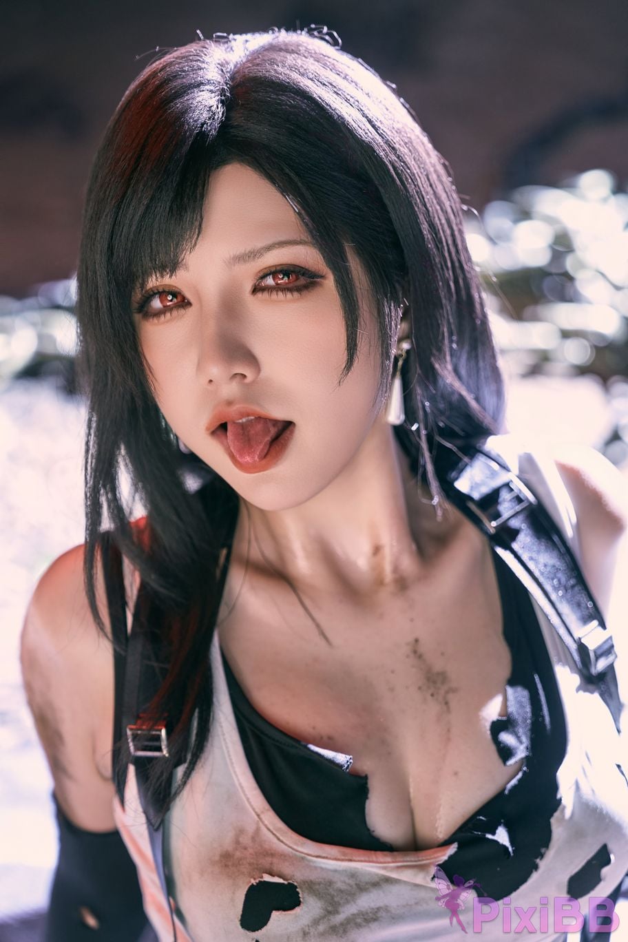 Cosplayer Axun kaOri final fantasy Tifa PixiBB.COM 266