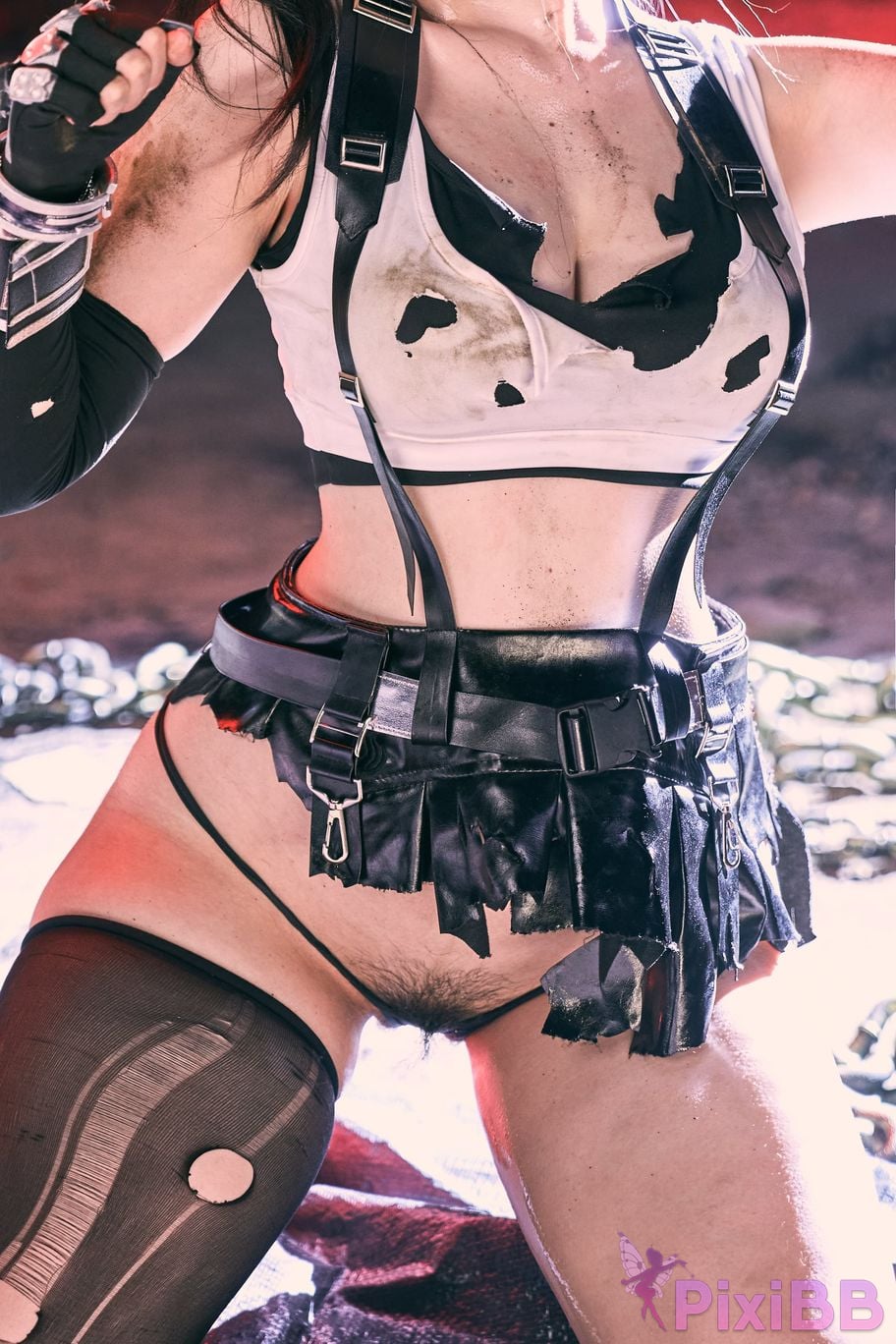 Cosplayer Axun kaOri final fantasy Tifa PixiBB.COM 281