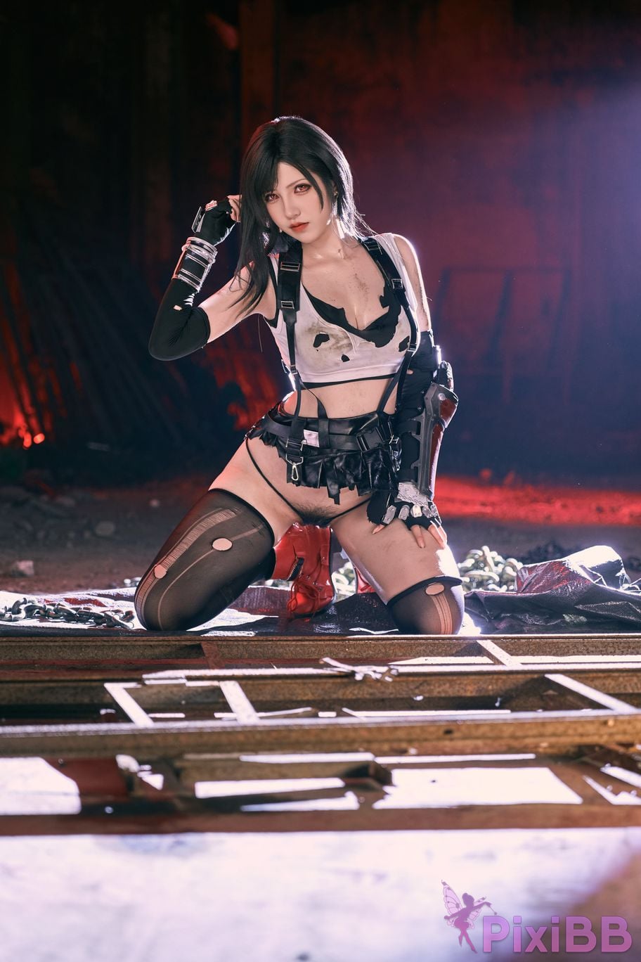 Cosplayer Axun kaOri final fantasy Tifa PixiBB.COM 284