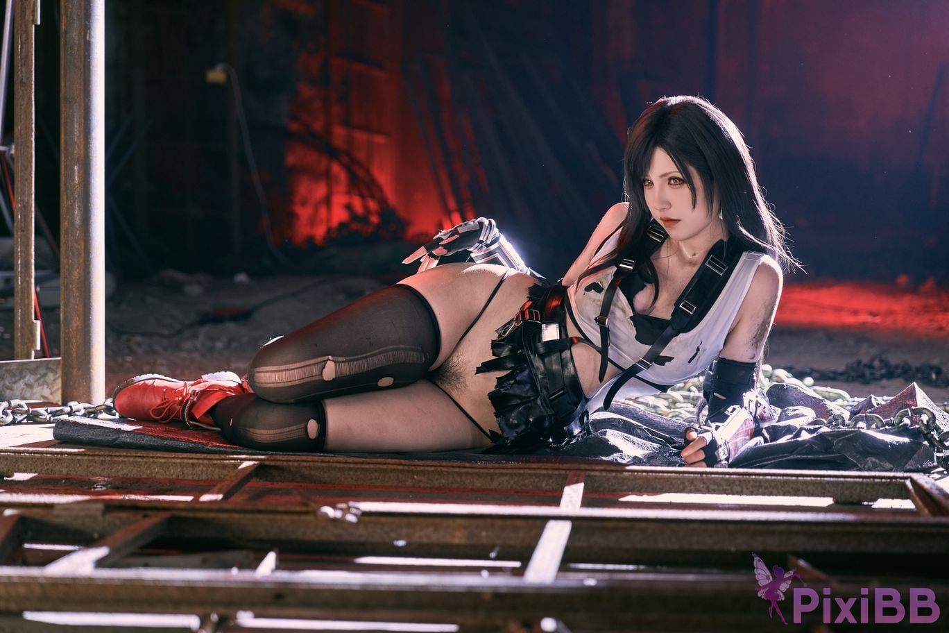 Cosplayer Axun kaOri final fantasy Tifa PixiBB.COM 291