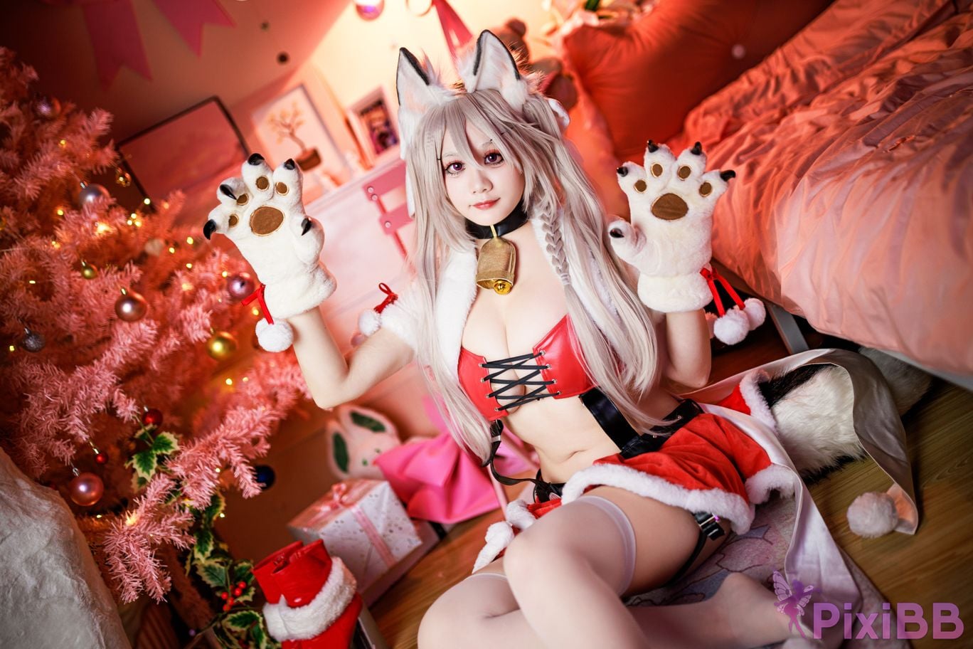Cosplayer A Xuexue Christmas Eve PixiBB.COM 031