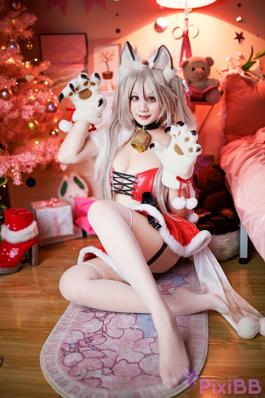 Cosplayer A Xuexue Christmas Eve PixiBB.COM 040
