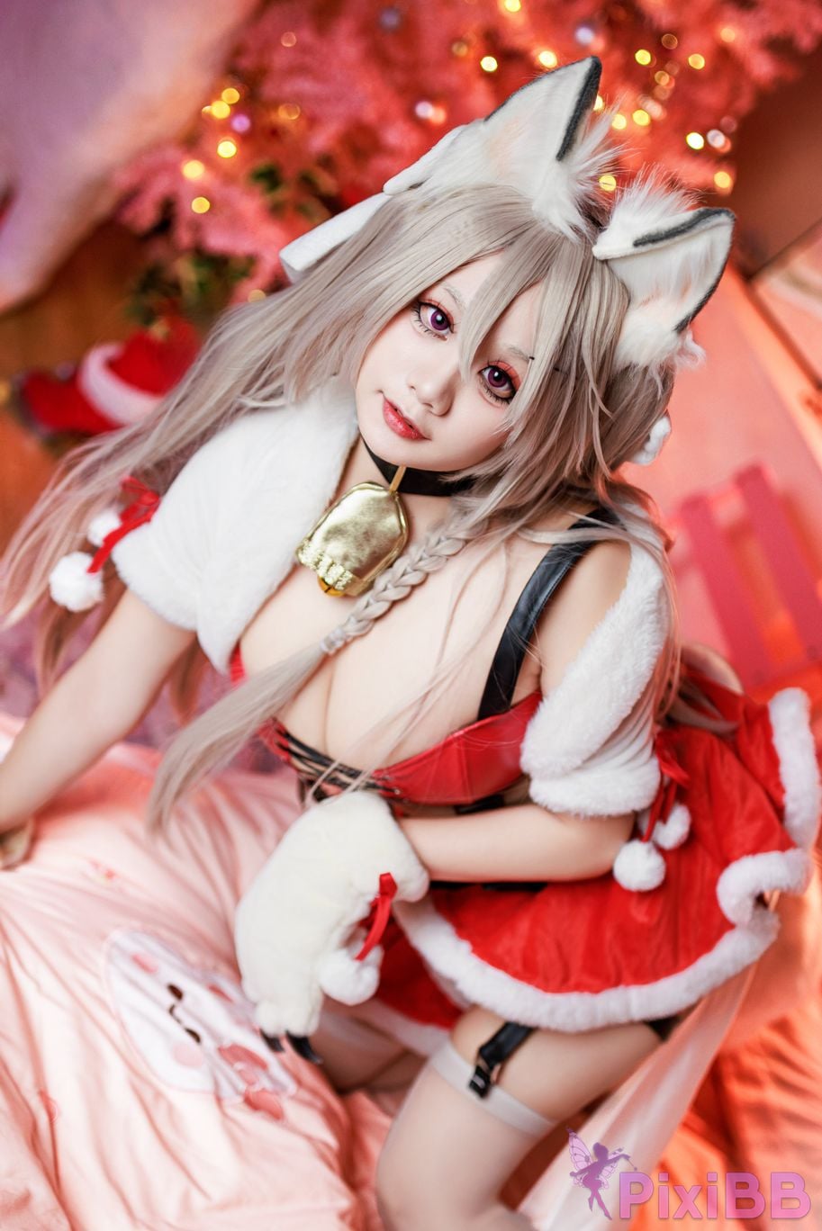 Cosplayer A Xuexue Christmas Eve PixiBB.COM 047