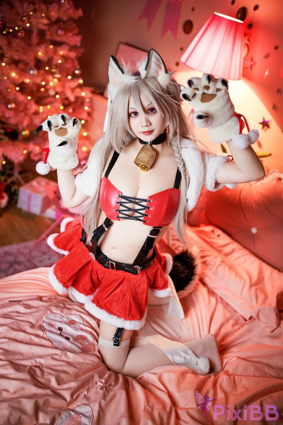 Cosplayer A Xuexue Christmas Eve PixiBB.COM 049