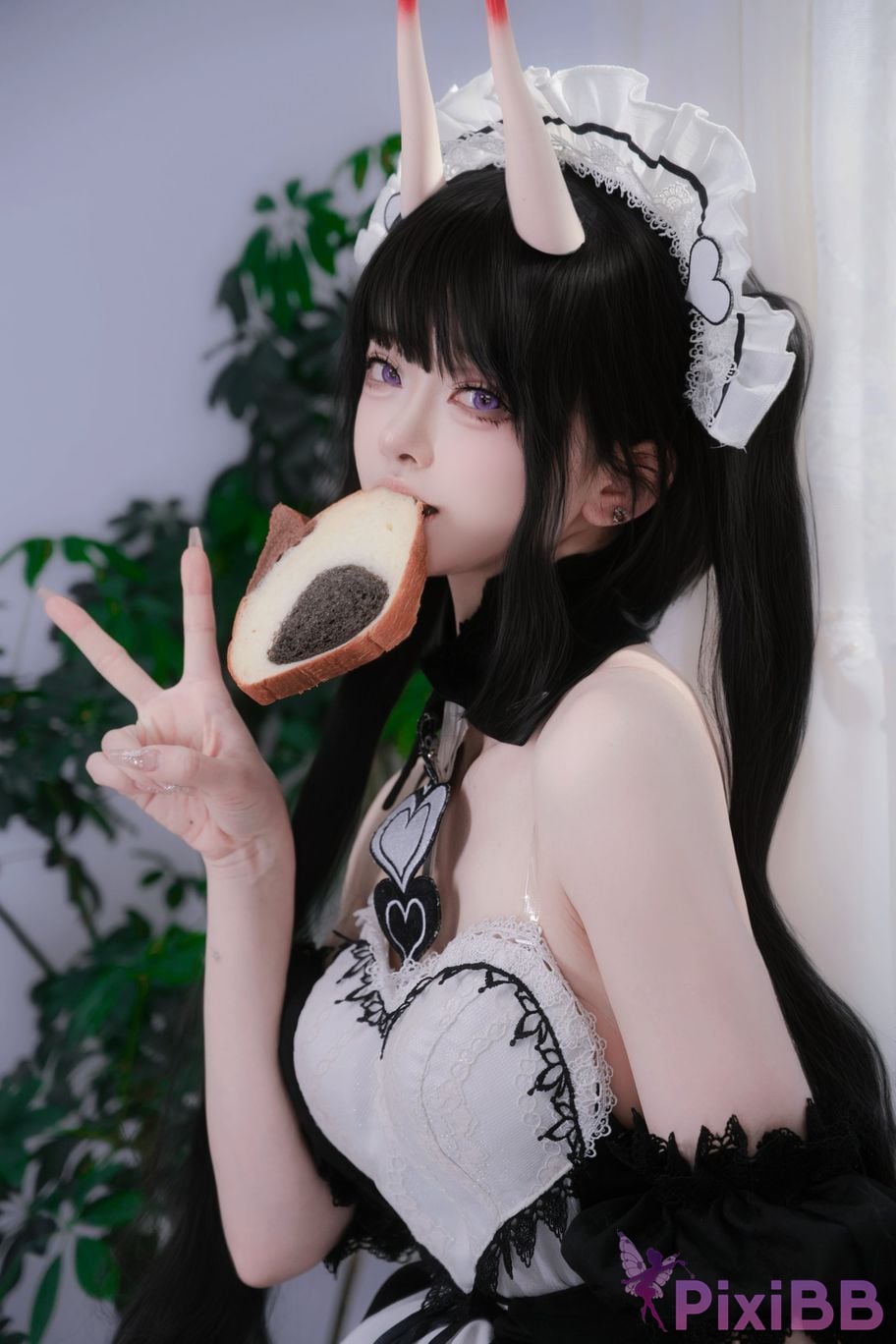Cosplayer Futa Maeno azur lane Noshiro maid PixiBB.COM 021
