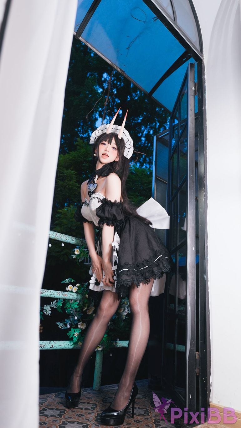 Cosplayer Futa Maeno azur lane Noshiro maid PixiBB.COM 030