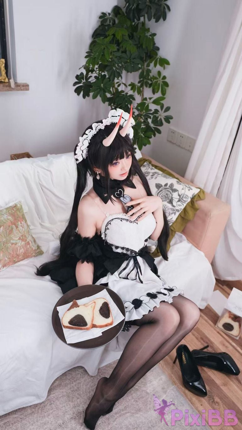 Cosplayer Futa Maeno azur lane Noshiro maid PixiBB.COM 033