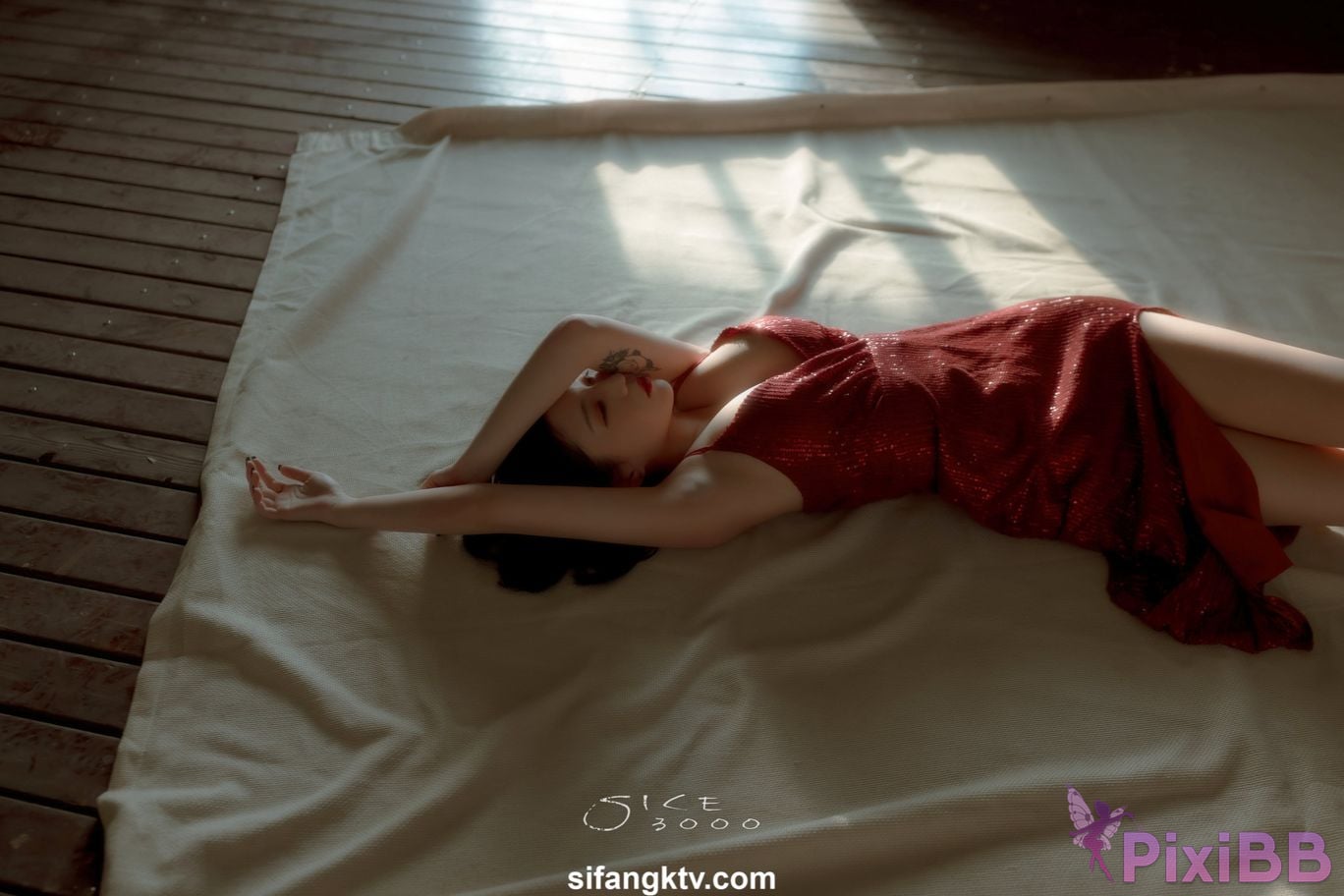 OtherXXX Photographer Lin Xinyue linyipu Gong Yaofei flower sound Ash wait 25 Beautiful private shoot of a top goddess 01 PixiBB.COM 372
