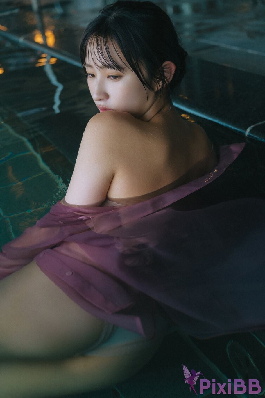 Japanese Idol Hinata Matsumoto FRIDAY digital photo book Bodies staring at each other Vol.1 PixiBB.COM 015