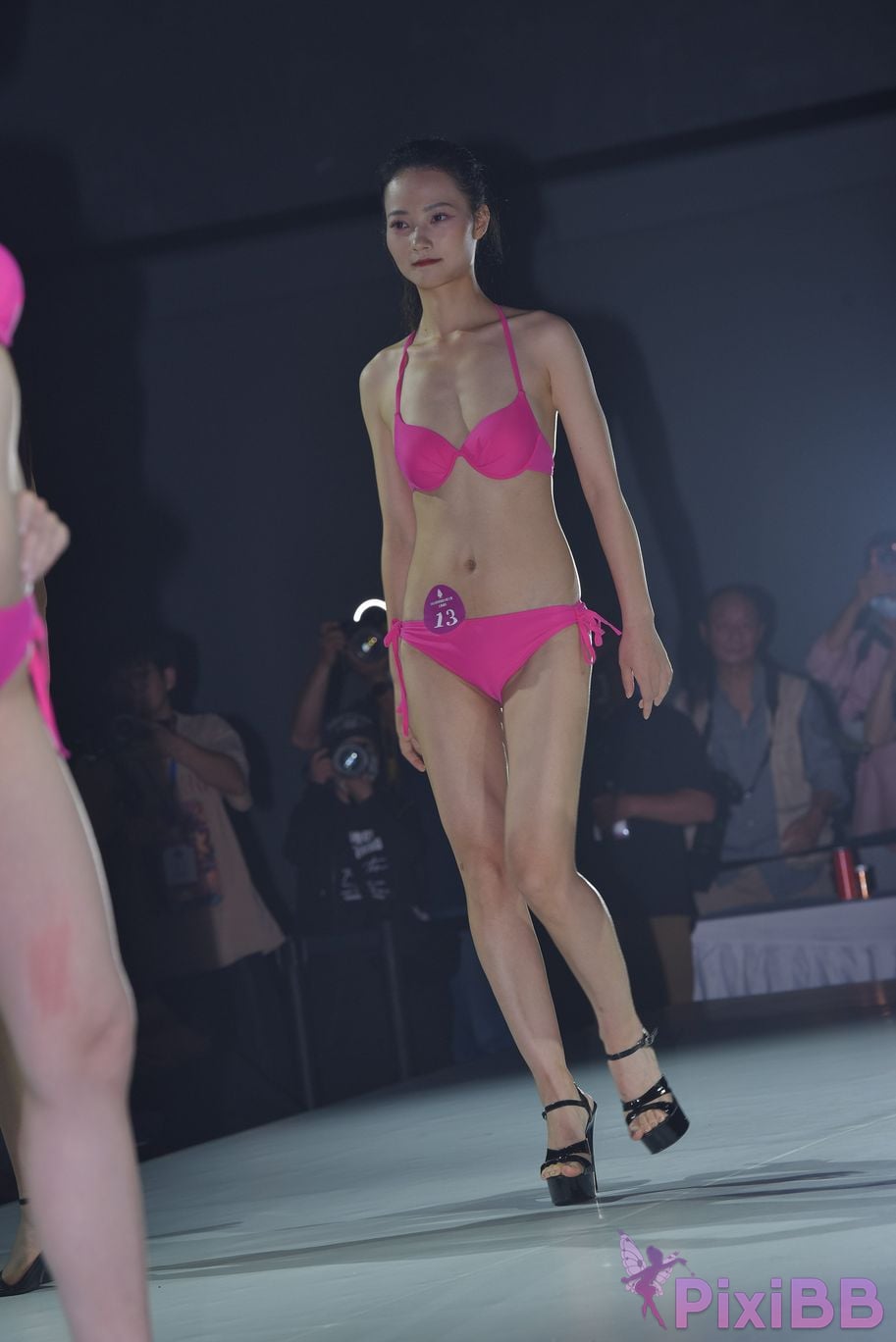 Featured Street Photography Works No.5704 swimsuit competition PixiBB.COM 020