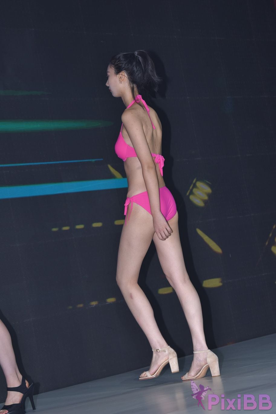 Featured Street Photography Works No.5704 swimsuit competition PixiBB.COM 028