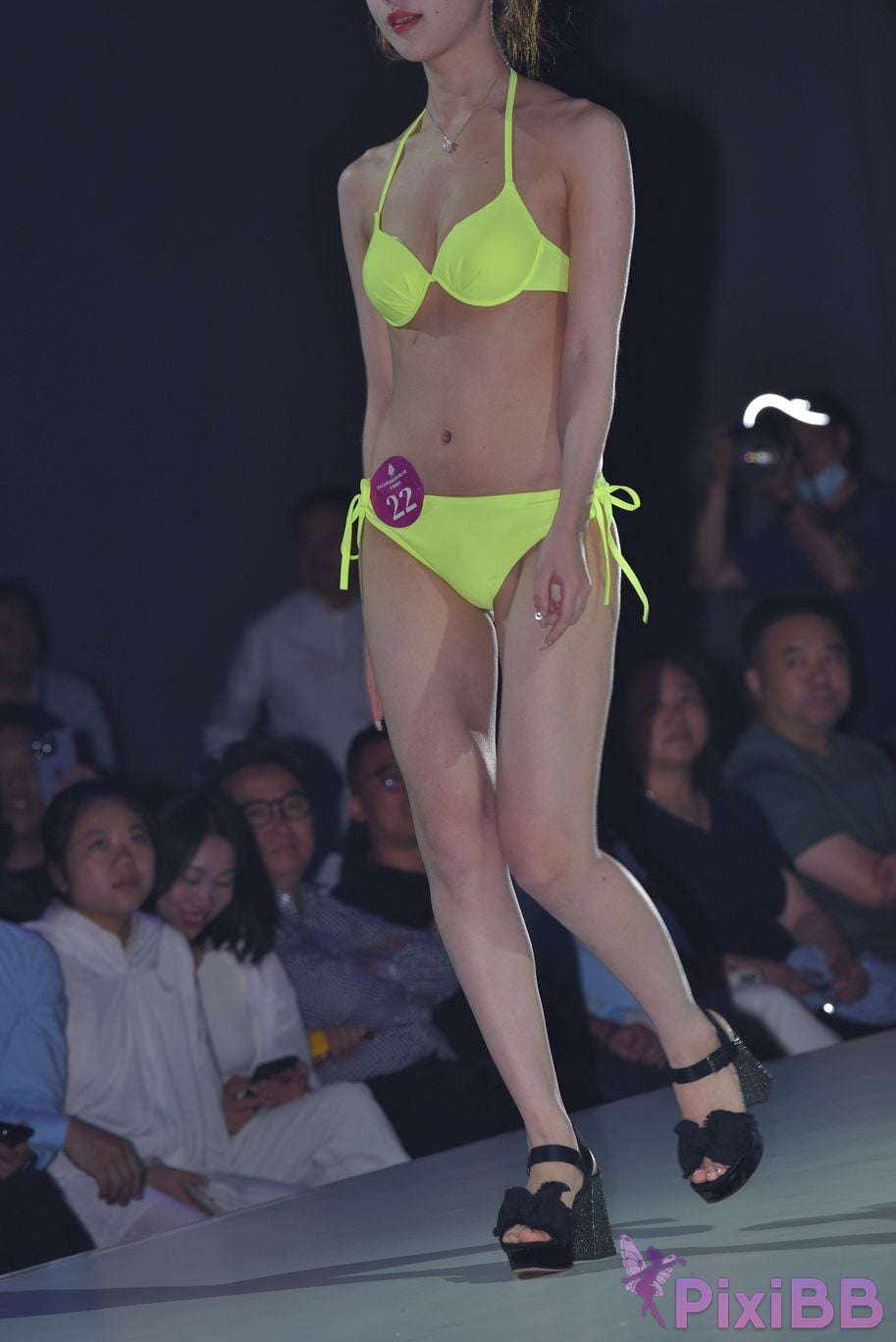 Featured Street Photography Works No.5704 swimsuit competition PixiBB.COM 100