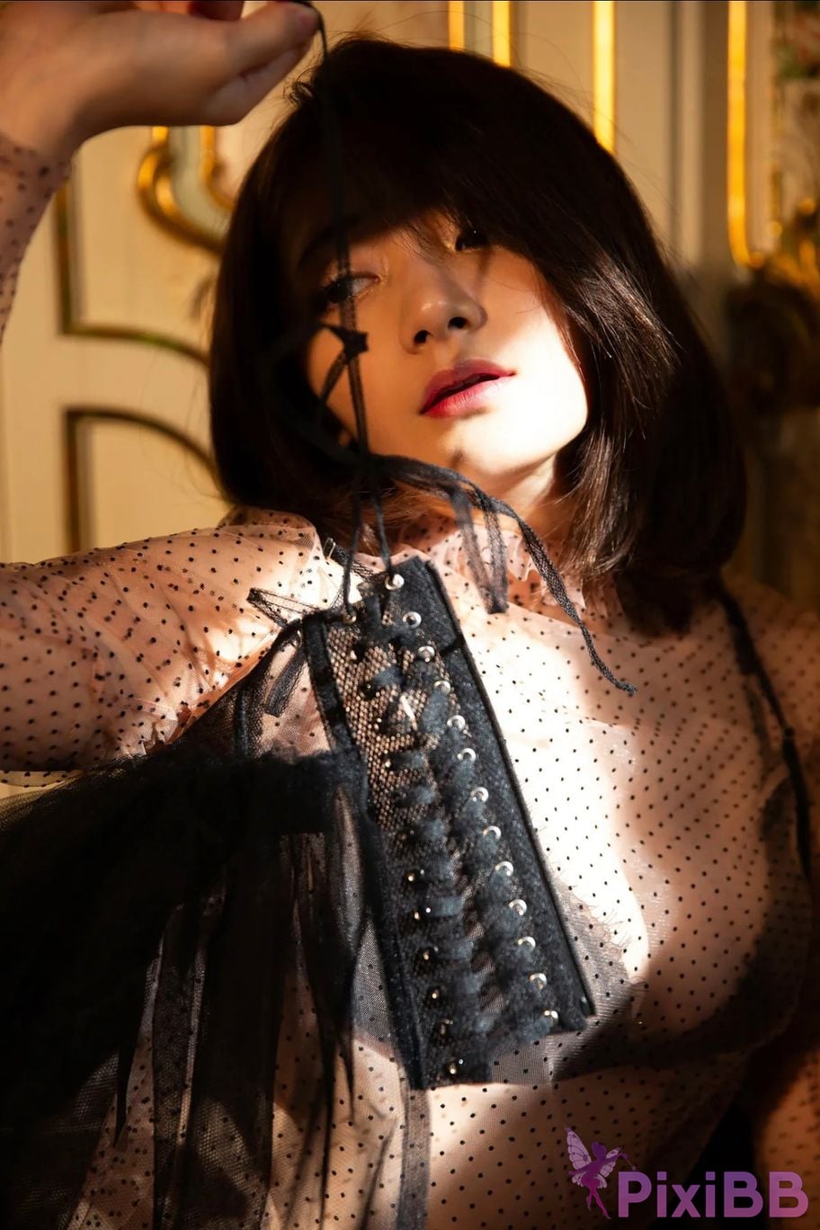 Japanese Idol Sakurai feels respected. Lady Vol.2 PixiBB.COM 026