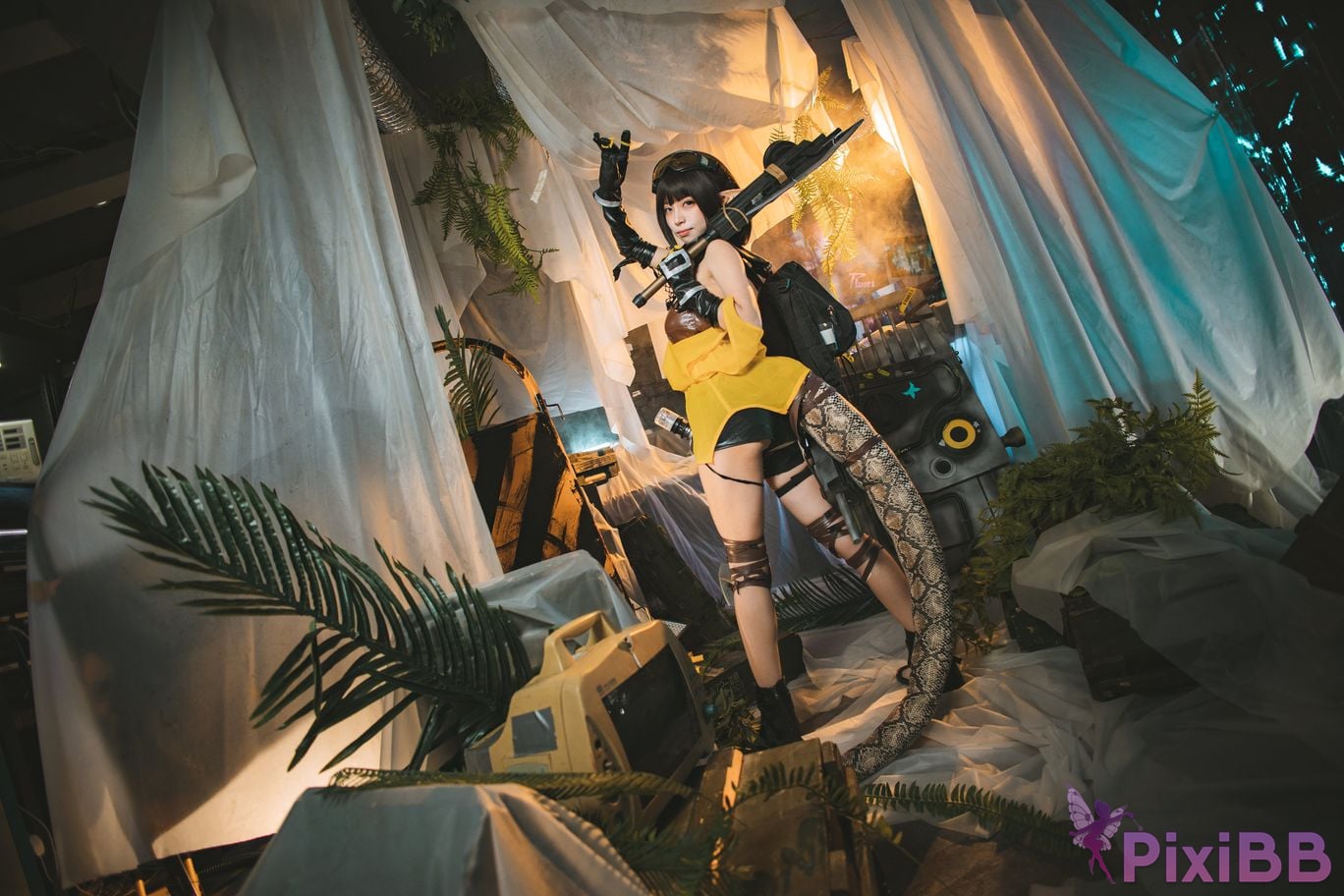 Coser San wu ren xing PixiBB.COM 001