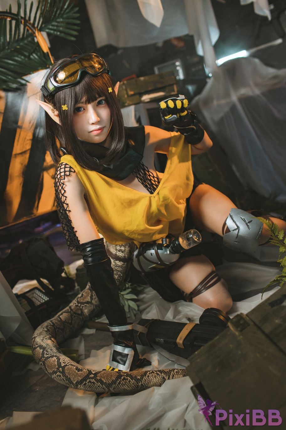 Coser San wu ren xing PixiBB.COM 009