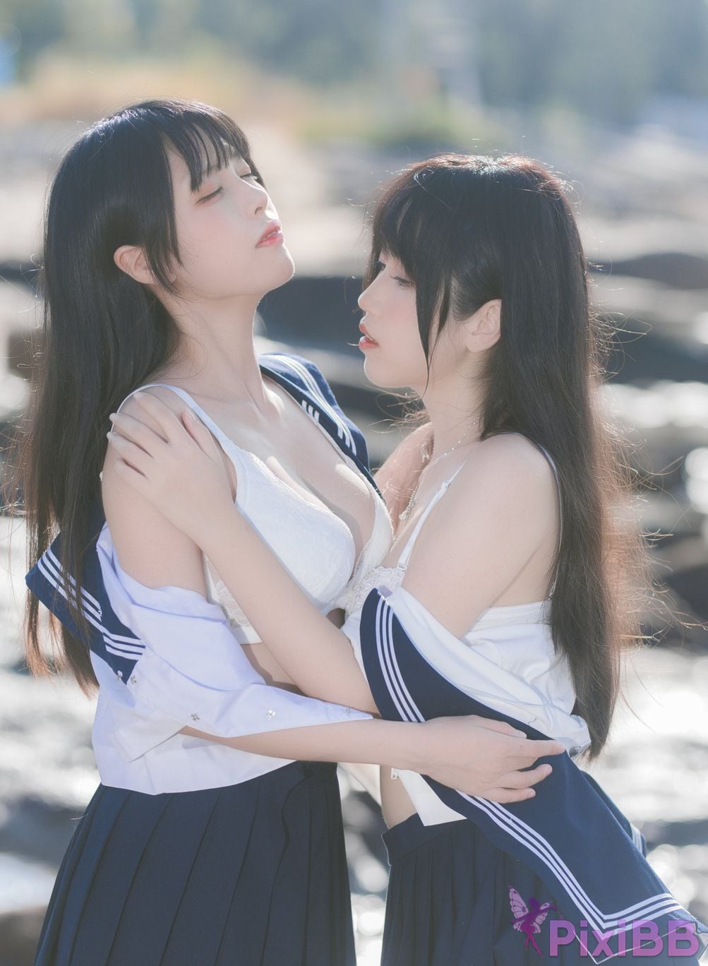 Coser and PixiBB.COM 019