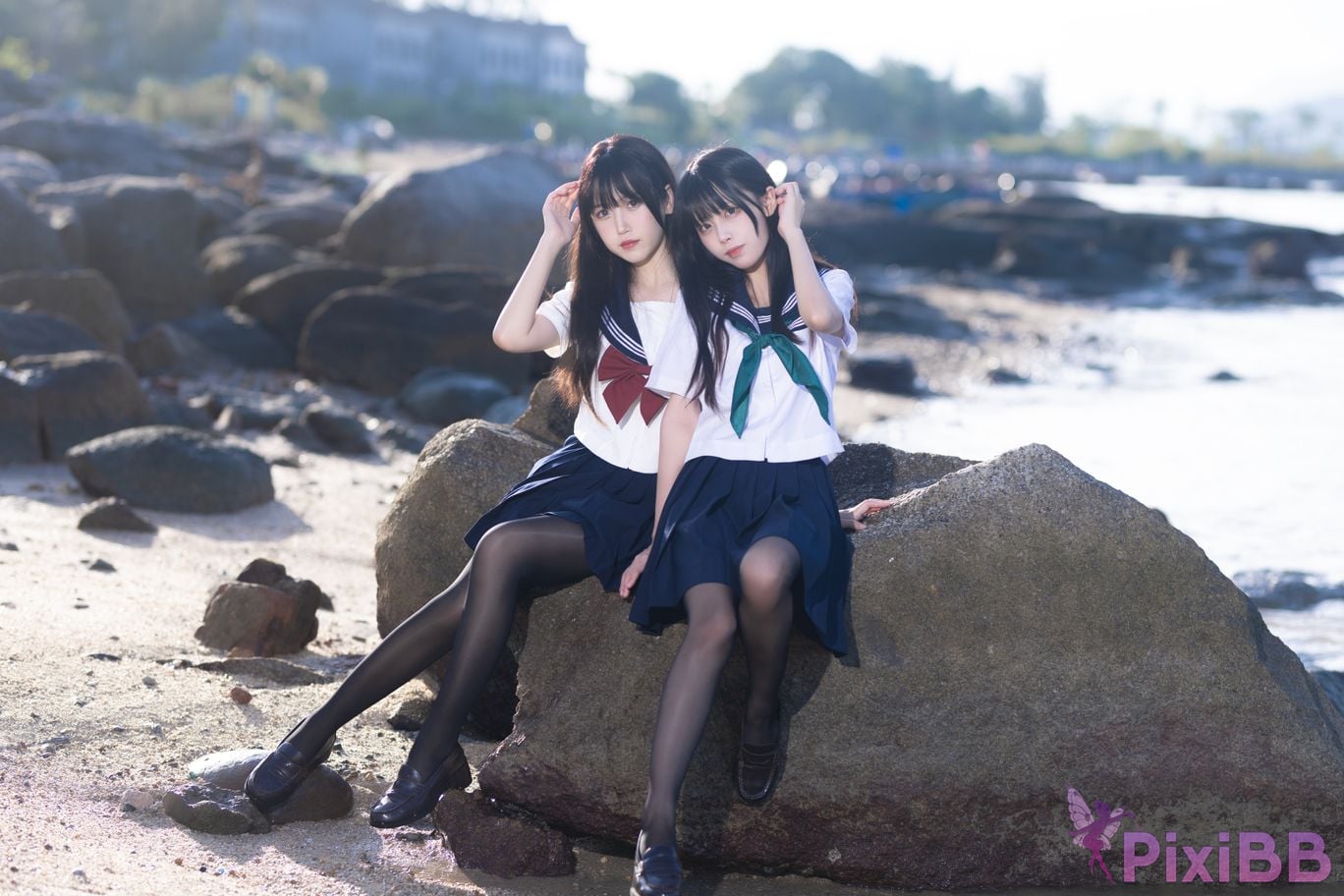 Coser and PixiBB.COM 023