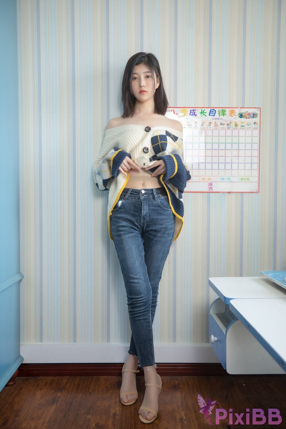 Coser Nnian PixiBB.COM 007