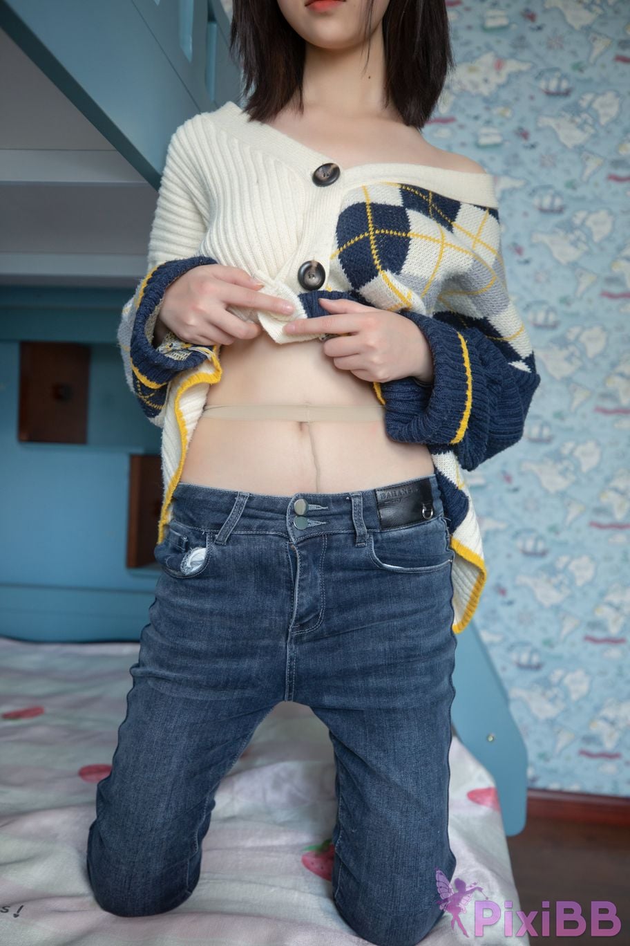Coser Nnian PixiBB.COM 018