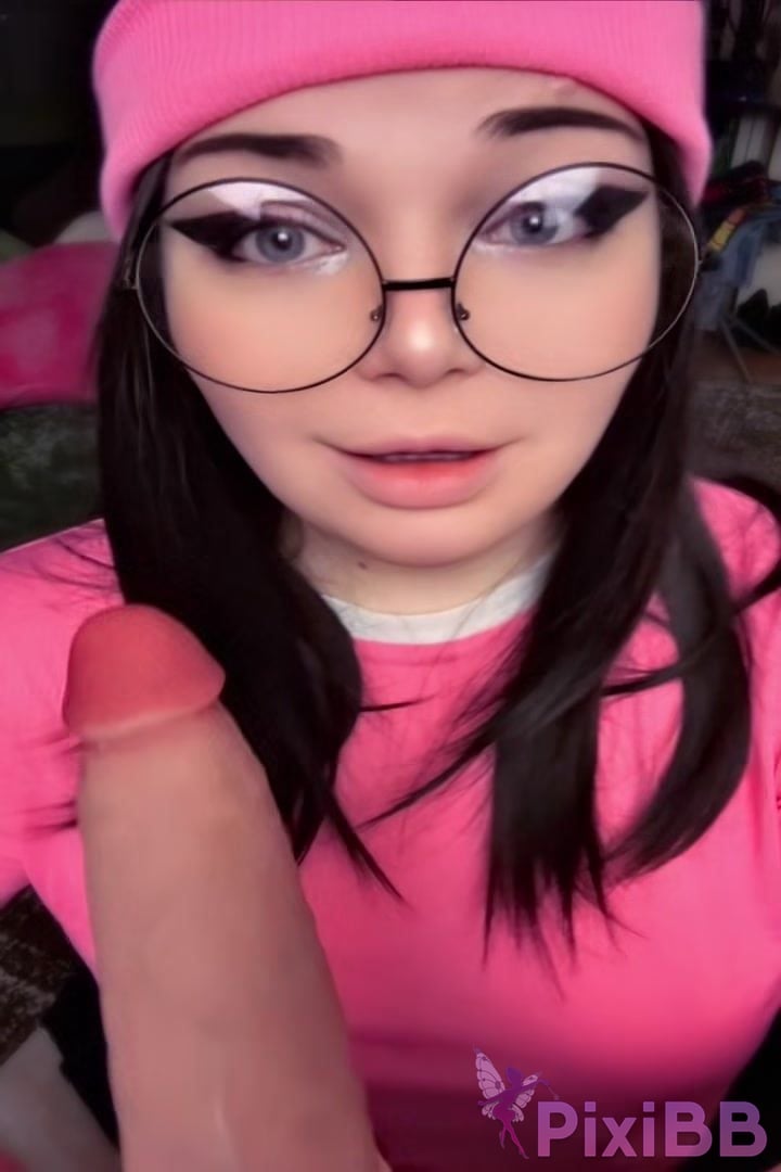 Lexxi Blakk Meg Griffin Video PixiBB.COM 006