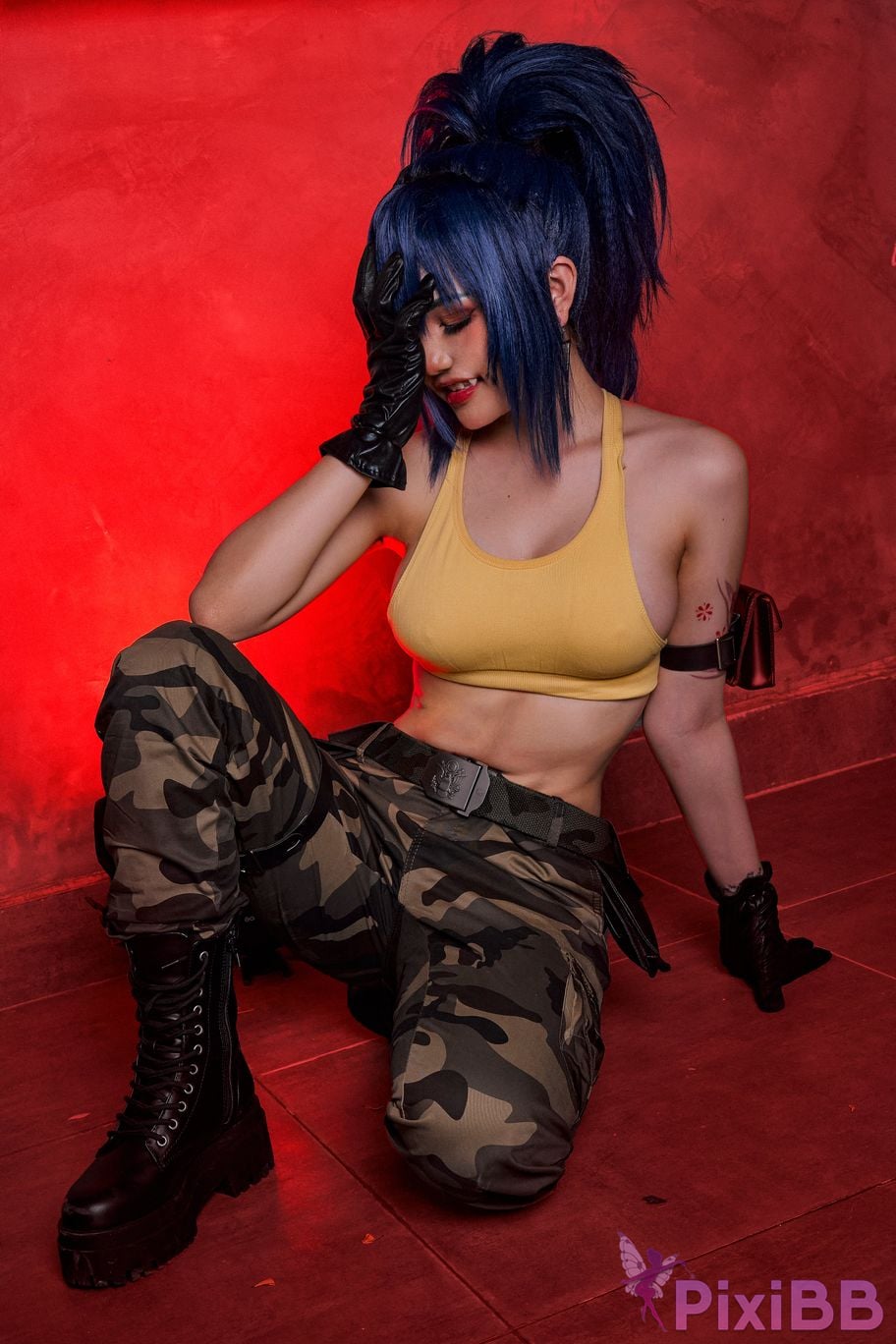 Joyce Lin2x Leona (The King of Fighters) PixiBB.COM 12