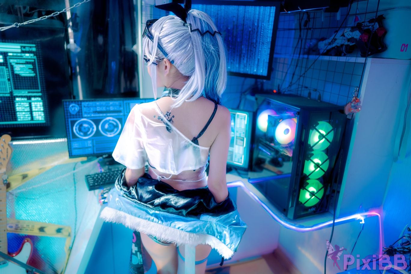 Joyce Lin2x Silver Wolf (Honkai Star Rail) PixiBB.COM 60