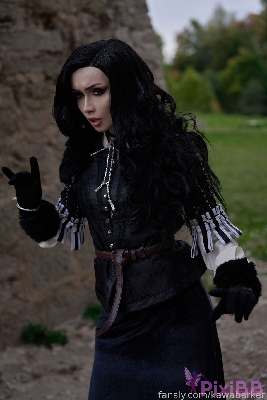 Zirael Rem Yennefer PixiBB.COM