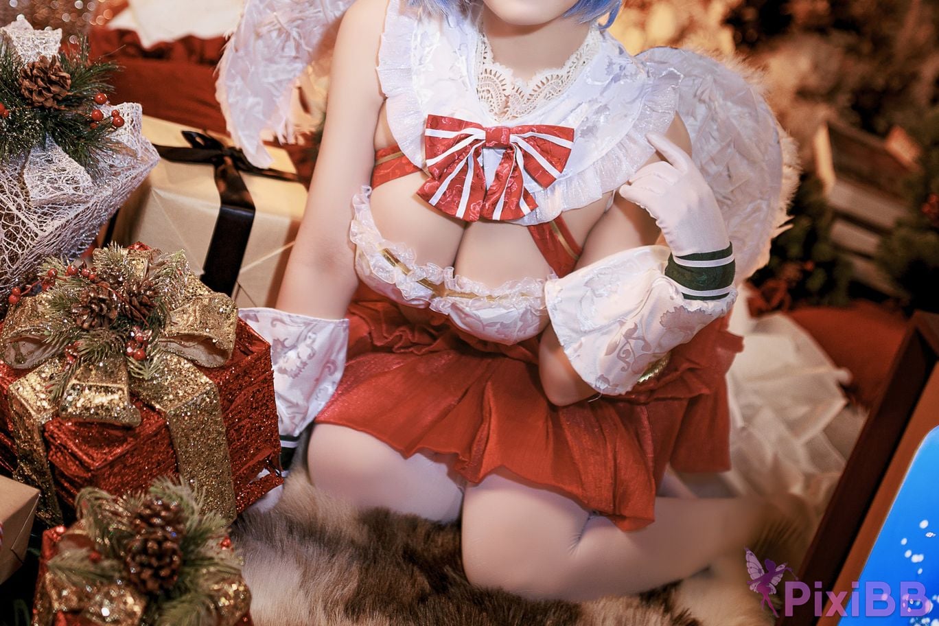 Cosplayer A Xuexue Christmas little angel Rem PixiBB.COM 006