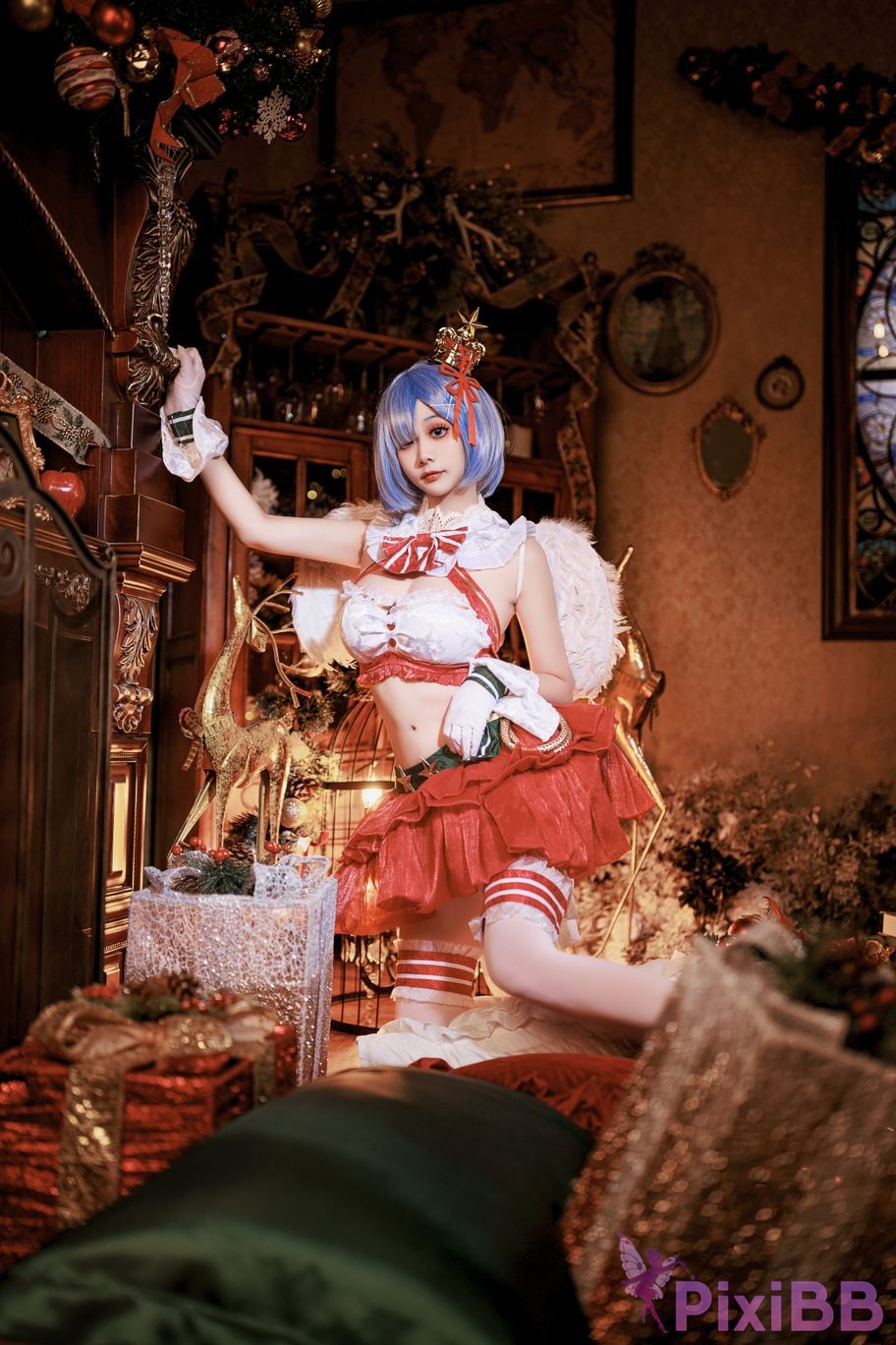 Cosplayer A Xuexue Christmas little angel Rem PixiBB.COM 035