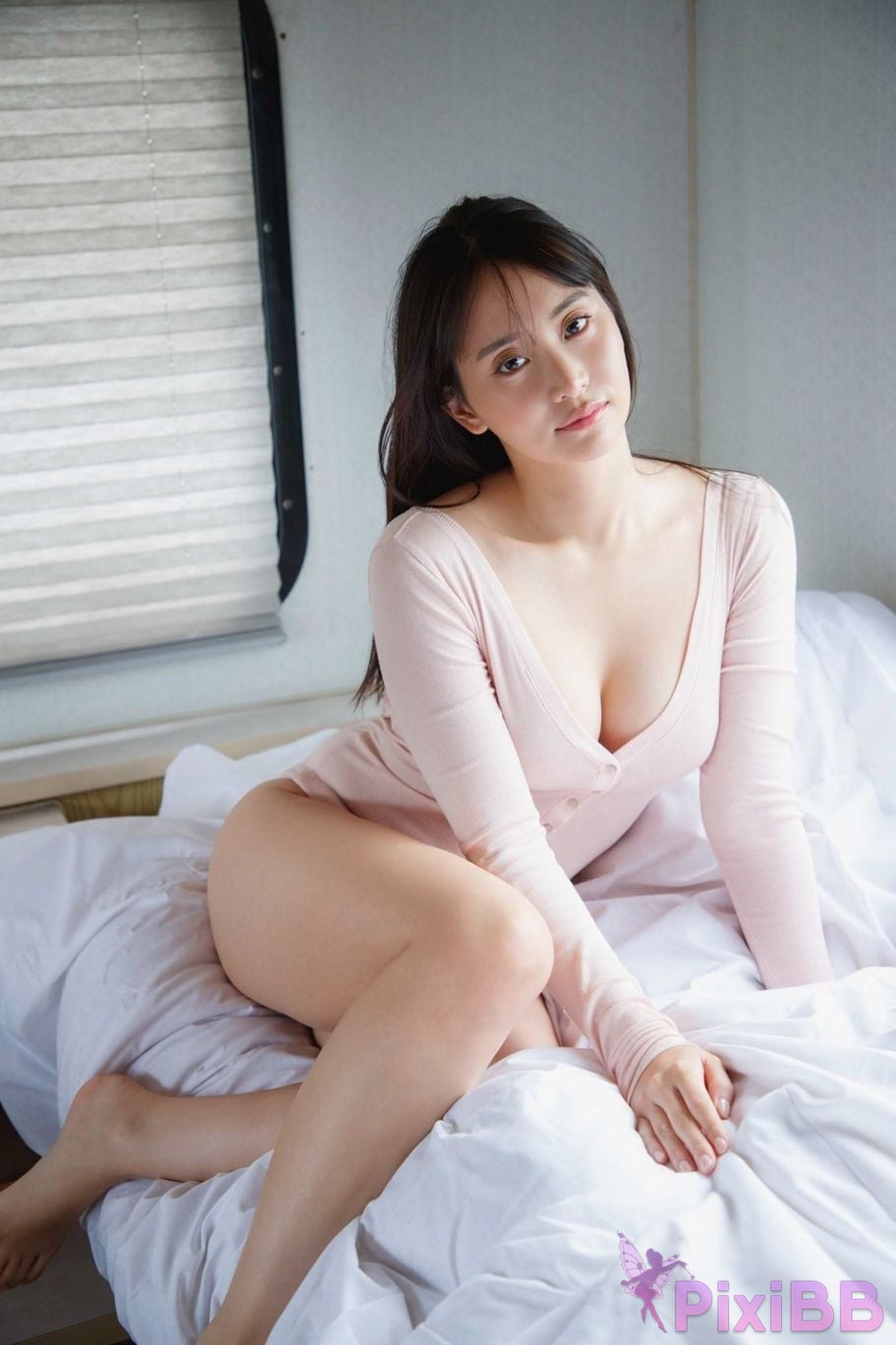 Japanese Idol Nagao Mariya FRIDAY digital photo book on the beach in winter Alone with you Vol.2 large volume 100 page PixiBB.COM 023