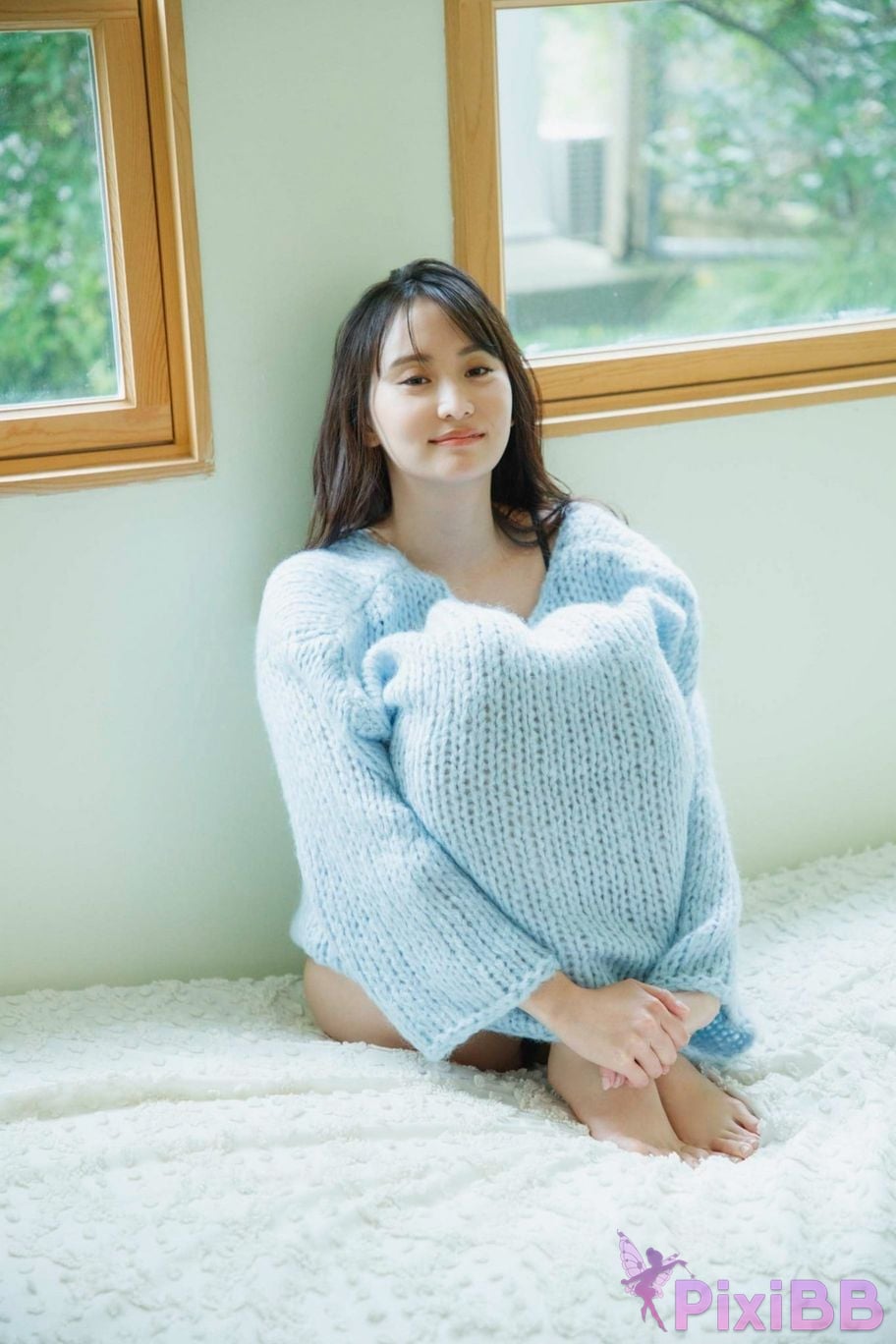 Japanese Idol Nagao Mariya FRIDAY digital photo book on the beach in winter Alone with you Vol.2 large volume 100 page PixiBB.COM 091