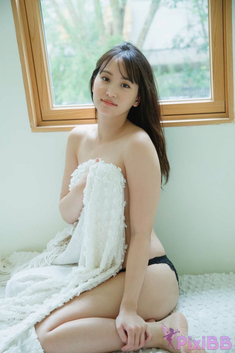 Japanese Idol Nagao Mariya FRIDAY digital photo book on the beach in winter Alone with you Vol.2 large volume 100 page PixiBB.COM 113
