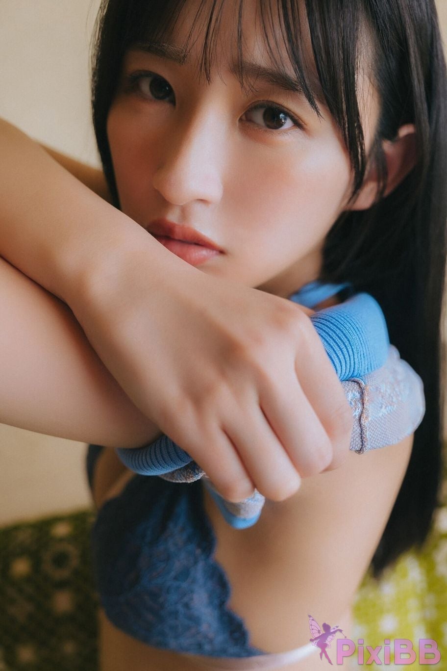 Japanese Idol Hinata Matsumoto FRIDAY digital photo book Bodies staring at each other Vol.2 100 Page super deluxe edition PixiBB.COM 054