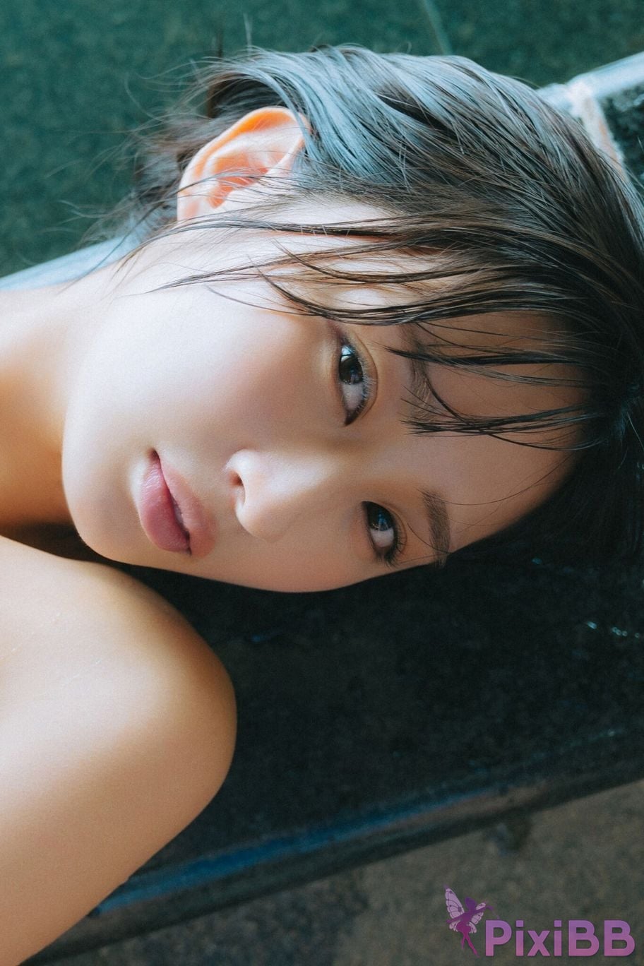 Japanese Idol Hinata Matsumoto FRIDAY digital photo book Bodies staring at each other Vol.2 100 Page super deluxe edition PixiBB.COM 094