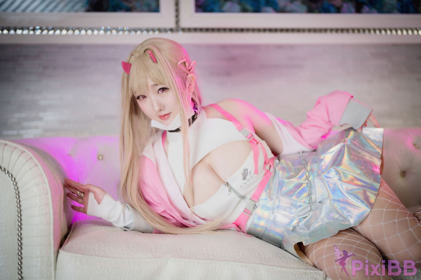 Cosplayer Nini22 Coconut scallops Nikke poisonous snake PixiBB.COM 014