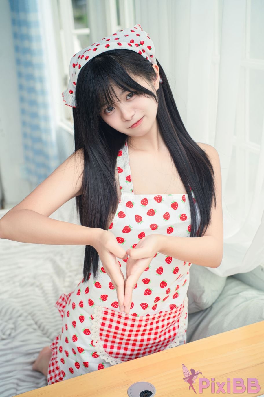 Cosplayer Yoko Kanon little cook PixiBB.COM 047