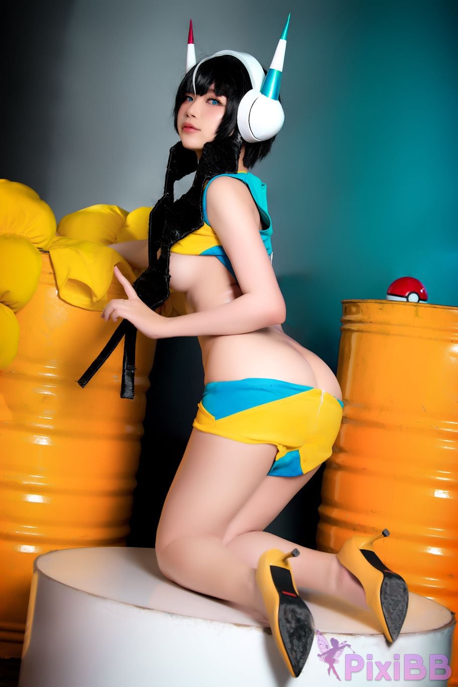 Coser ZinieQ Elesa PixiBB.COM 023