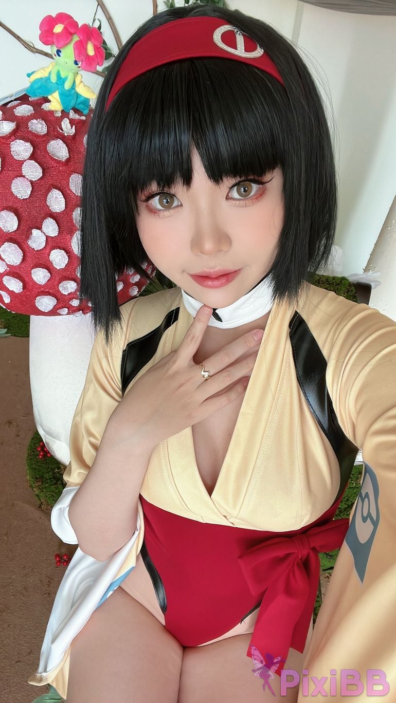 Coser ZinieQ Erika PixiBB.COM 036