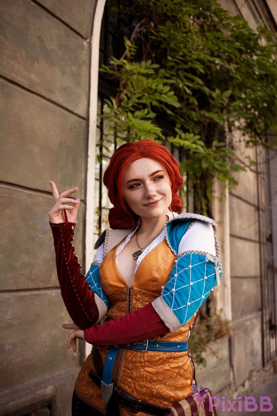 CarryKey Triss Merigold PixiBB.COM 6