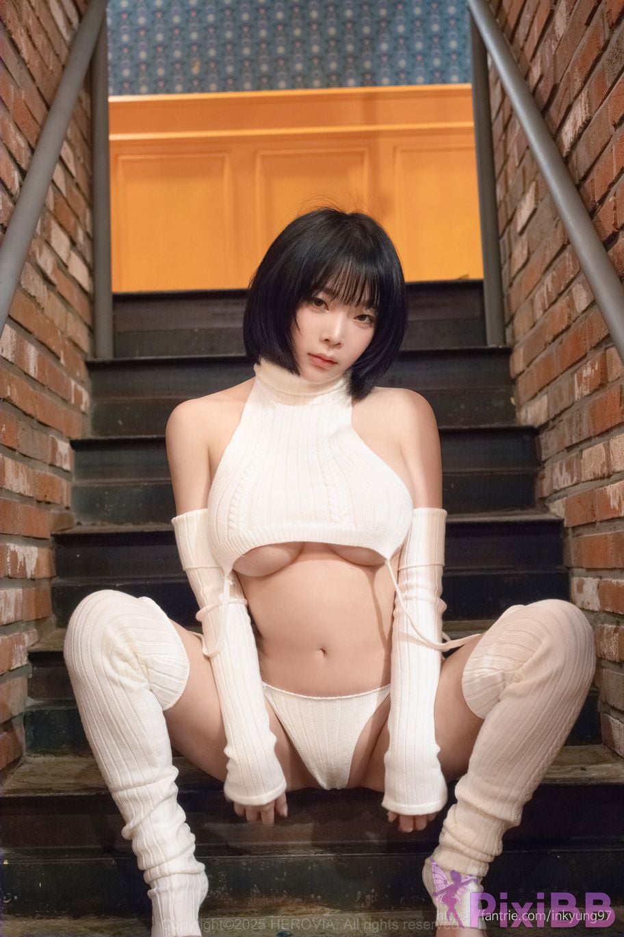 Kang In kyung White Sweater PixiBB.COM 005