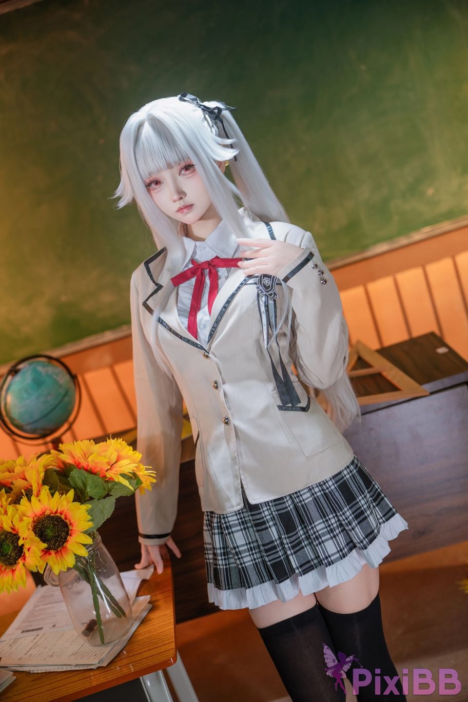 Cosplayer Big roll small Beautiful Girl Wanhua Mirror Bonzhiwuzhi school uniform PixiBB.COM 001