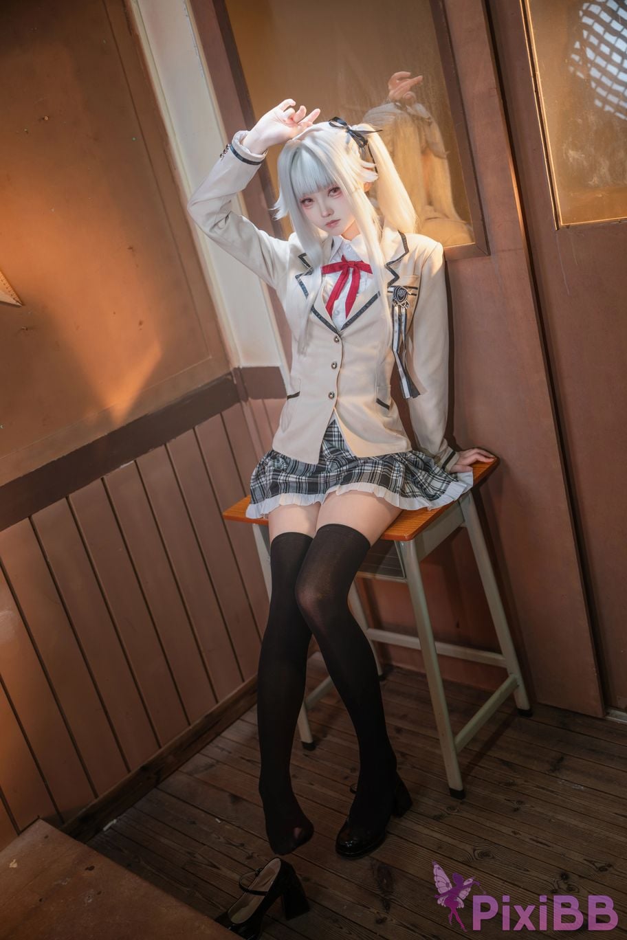 Cosplayer Big roll small Beautiful Girl Wanhua Mirror Bonzhiwuzhi school uniform PixiBB.COM 009