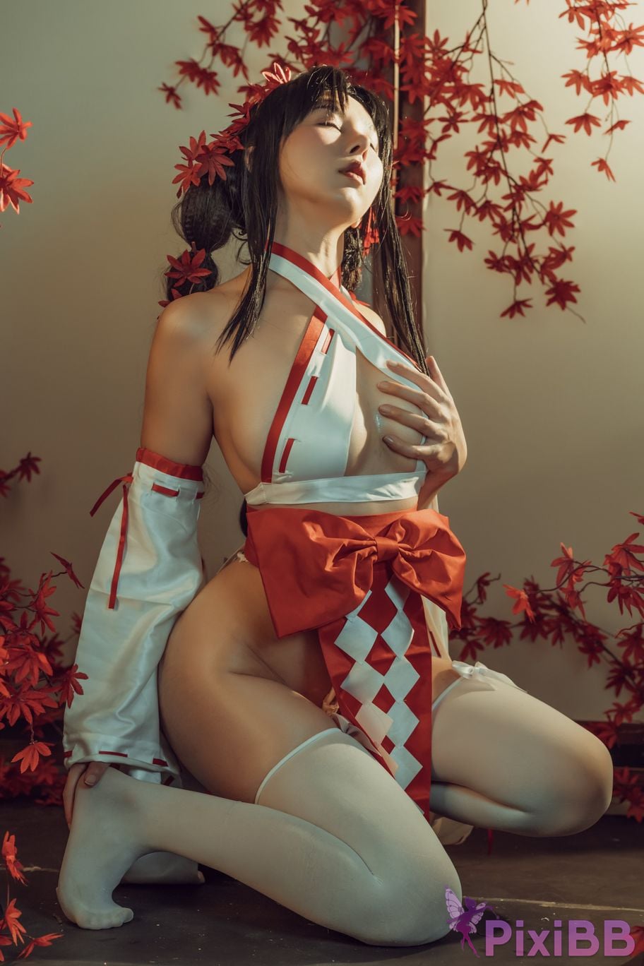 Coser Yunx1x1 Vol.004 PixiBB.COM 002