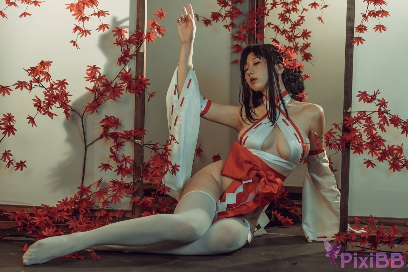 Coser Yunx1x1 Vol.004 PixiBB.COM 017