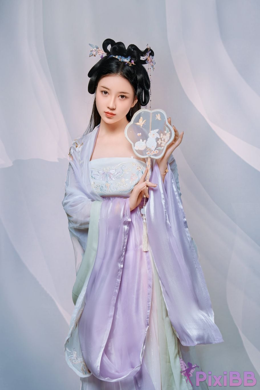 Coser Nnian PixiBB.COM 001