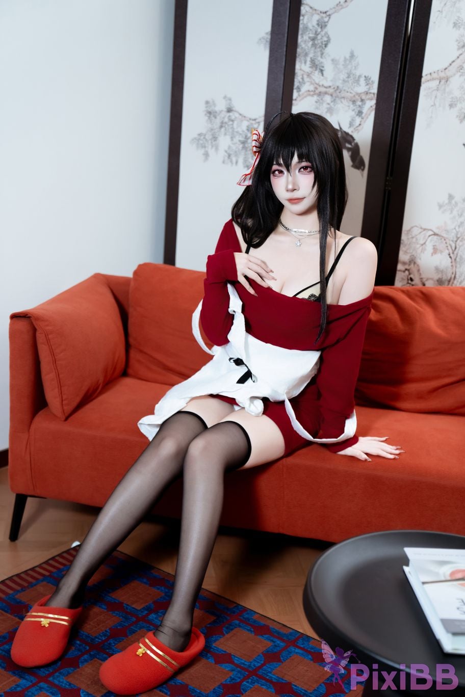 Cosplayer Second Assistant Nisa azur lane Dafeng loungewear PixiBB.COM 001