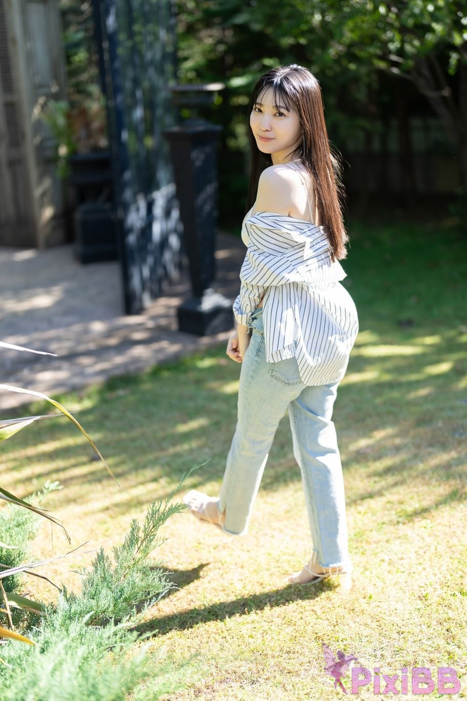 Japanese Idol Yuuri Rukawa Rui Shifuji FRIDAY digital photo book Amended Heavy I cup princess vol.2 100 page deluxe edition PixiBB.COM 005