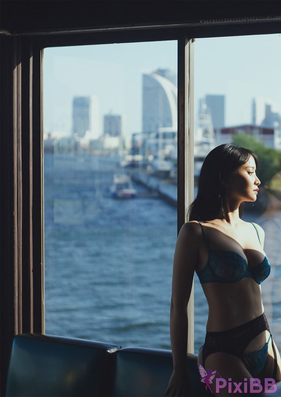 Japanese Idol Nagao Mariya twilight harbor light GIRLS graph. digital photo book PixiBB.COM 007