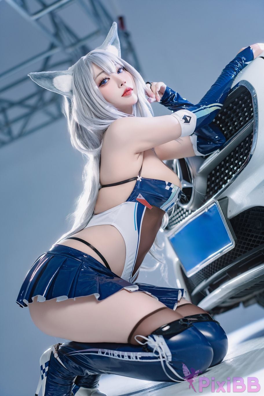 Cosplayer Sakura Miyamoto azur lane Shinano The roaring silver wheel PixiBB.COM 005